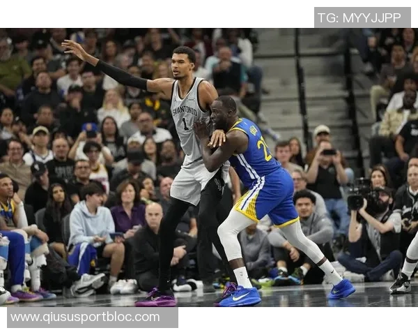 文班亚马首节表现不佳4次失误被断球反击仅得7分4篮板2助攻