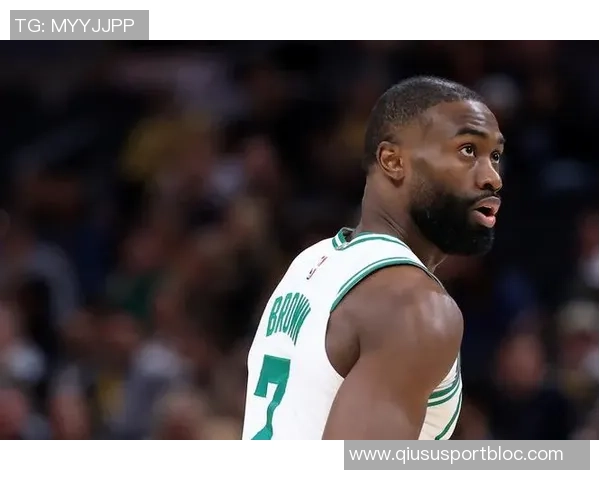 NBA官方宣布杰伦布朗因批评裁判被罚款35000美元引发热议 NBA官方宣布杰伦布朗因批评裁判被罚款35000美元引发热议