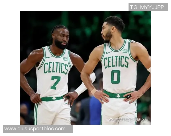 ESPN预测新赛季东部球队排名骑士领跑魔术紧随其后绿军和76人表现各异