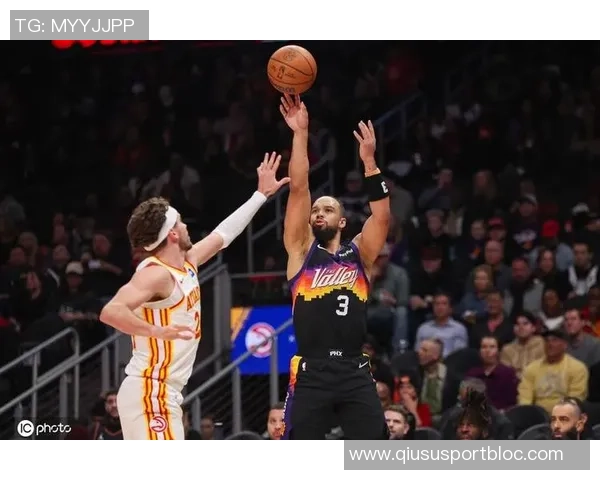 布克强势表现引领球队胜利19投10中斩获31分5篮板3助攻1抢断 布克强势表现引领球队胜利19投10中斩获31分5篮板3助攻1抢断