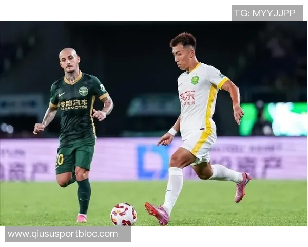 中国足球全面落后亟待改变重大赛事突破仍需努力与坚持