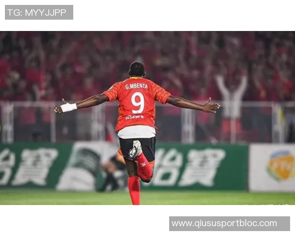 外援瓦吉奇抵达曼谷费利佩安以恩姆本扎齐聚球队备战新赛季