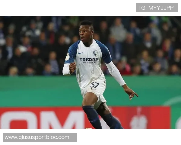 英媒曝佩雷茨租借合同无终止条款拜仁外租南安普顿遭遇困难 英媒曝佩雷茨租借合同无终止条款拜仁外租南安普顿遭遇困难